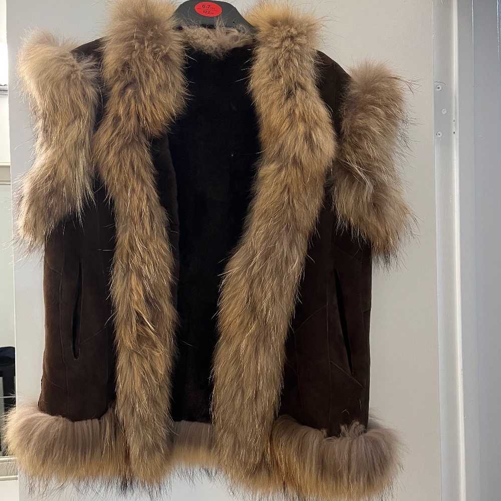 Brown Suede Fur-Trimmed Vest